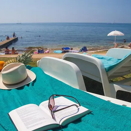 Apartments Erica Lux Novigrad Istria Zimmer foto